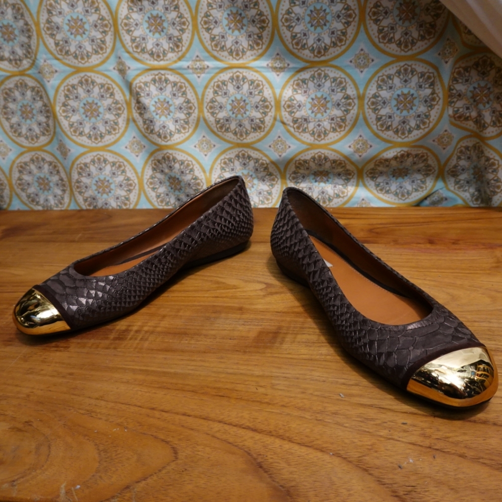 GEOX Bronze Snakeskin Textured Ballet Flat with Gold Metallic Toe Caps, size 38 - Picture 4 of 11